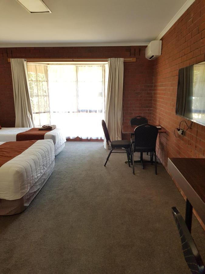 Ararat Colonial Lodge Motel Esterno foto