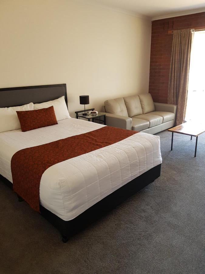 Ararat Colonial Lodge Motel Esterno foto