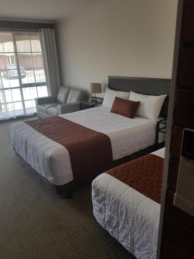 Ararat Colonial Lodge Motel Esterno foto